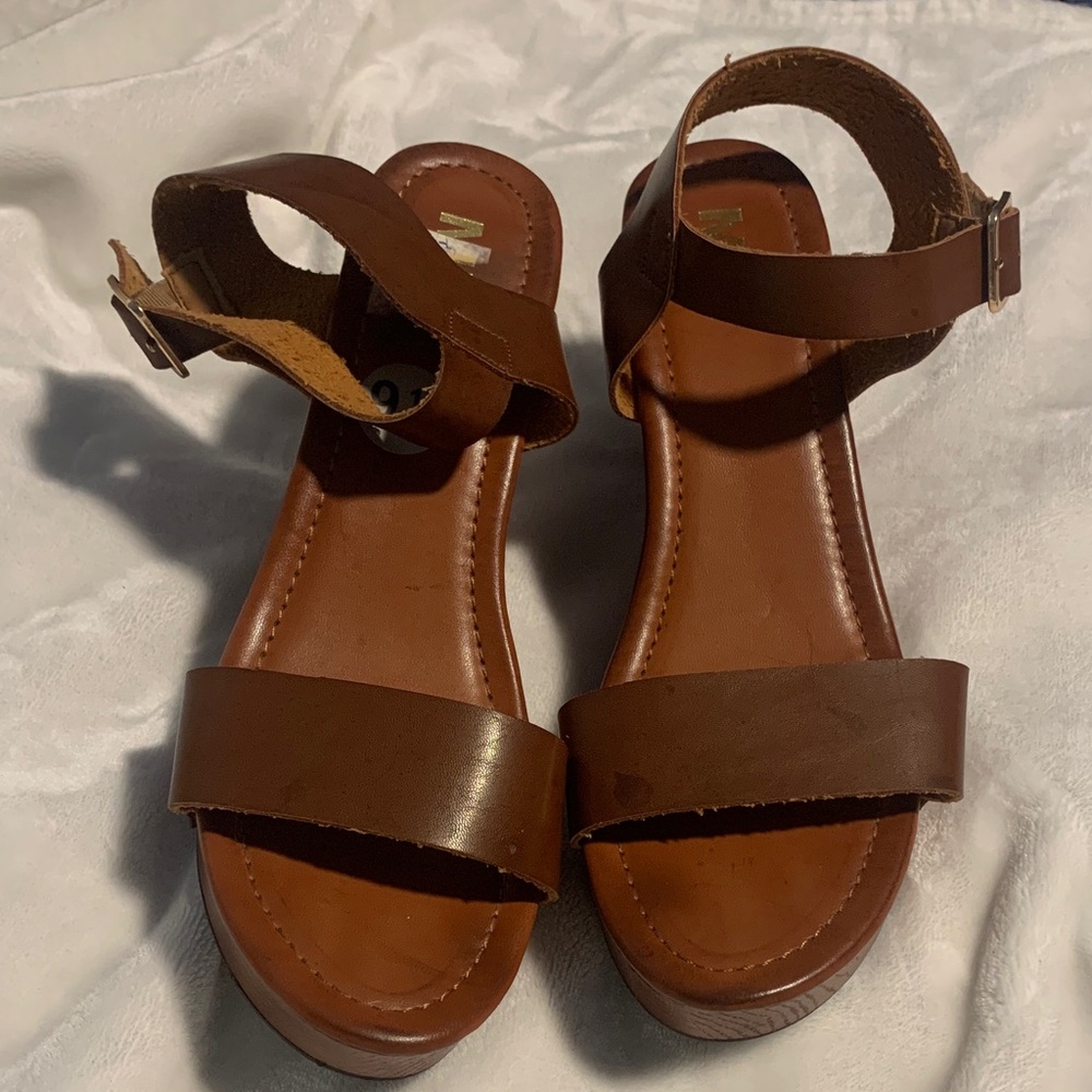 Brown Leather Women's Sandals by MIA size 9 1/2